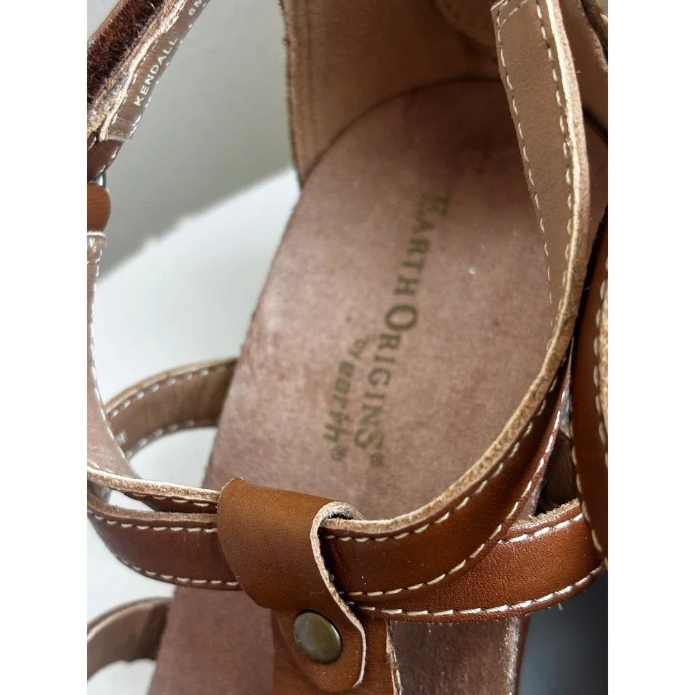 Earth Origins Kendall Wedge Sandals 6M Brown Leather Strappy Boho Gladiator